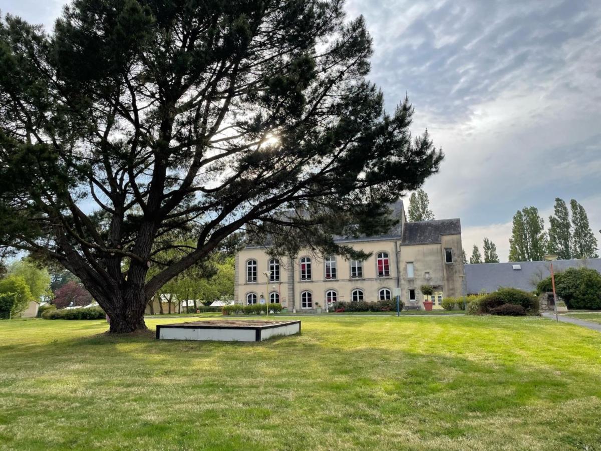 Village Vacances Chateau De Treambert Mesquer Exterior foto